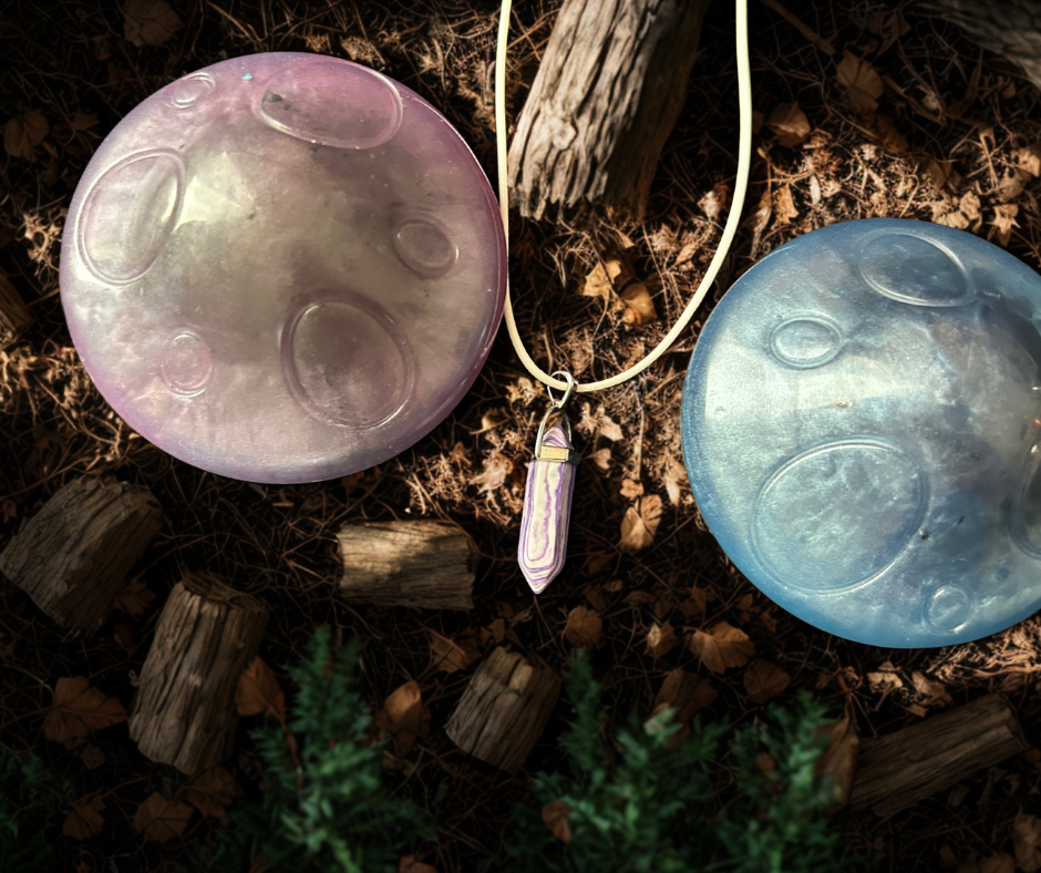crystal necklace ( random choice)